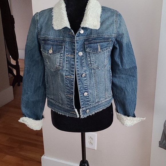 Fur trim Jean Jacket - Picture 1 of 4